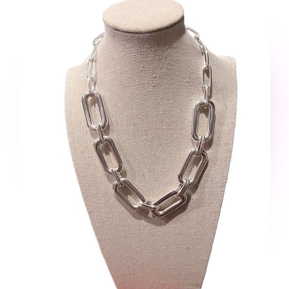 Slate Jewelry - NWOT Slate Quinn Statement Necklace in Silver perfect condition!